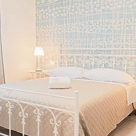 Bed & Breakfast Borgo Incoronata 4*