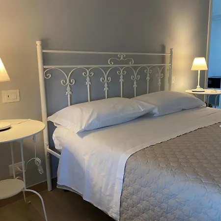 Borgo Incoronata Bed & Breakfast 4*