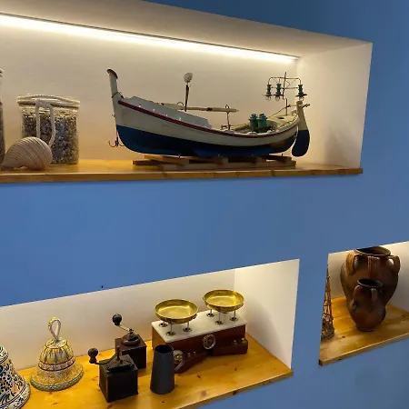 Borgo Incoronata Bed & Breakfast 4*